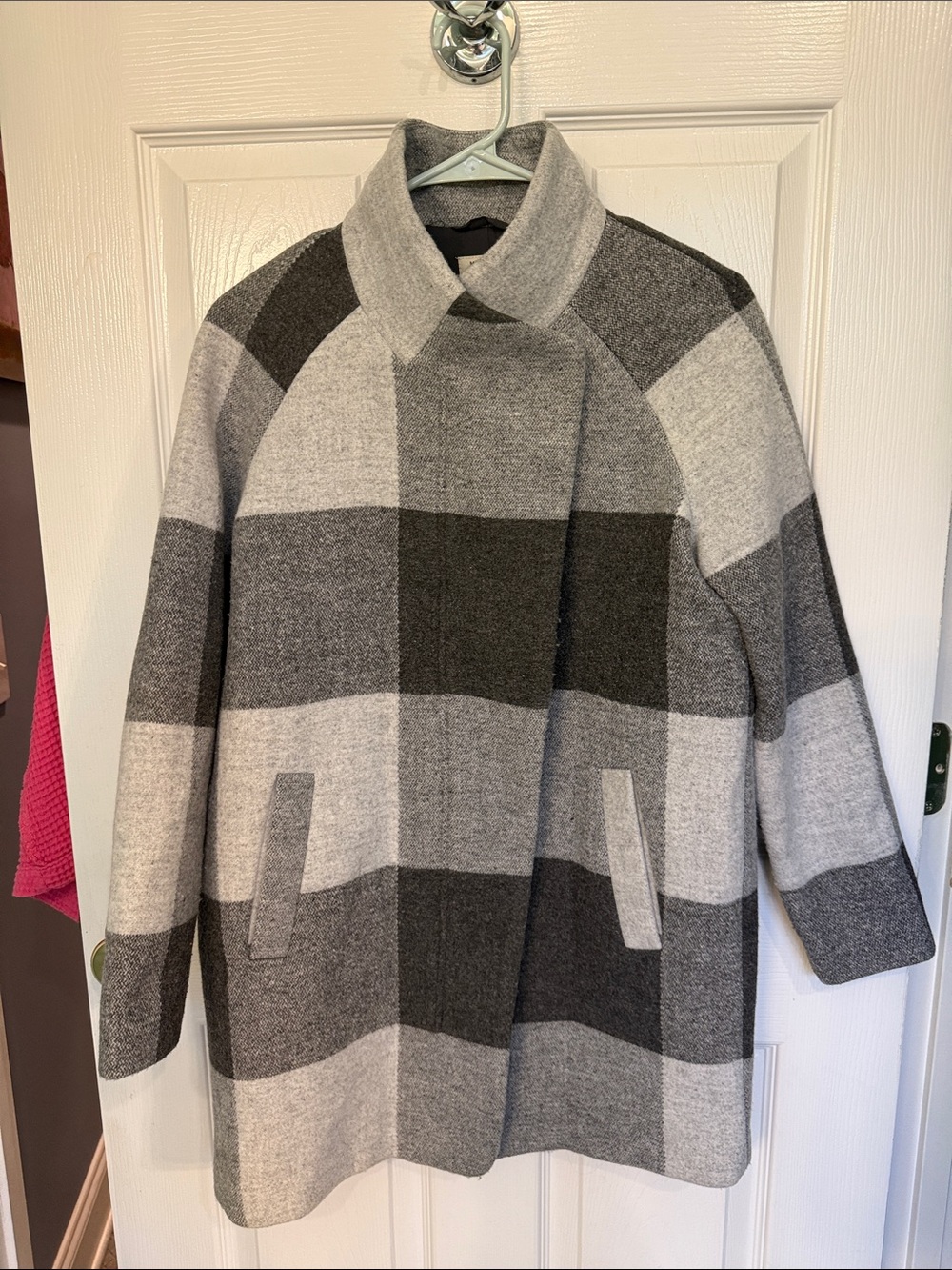 Marine Layer women’s gray Plaid Coat